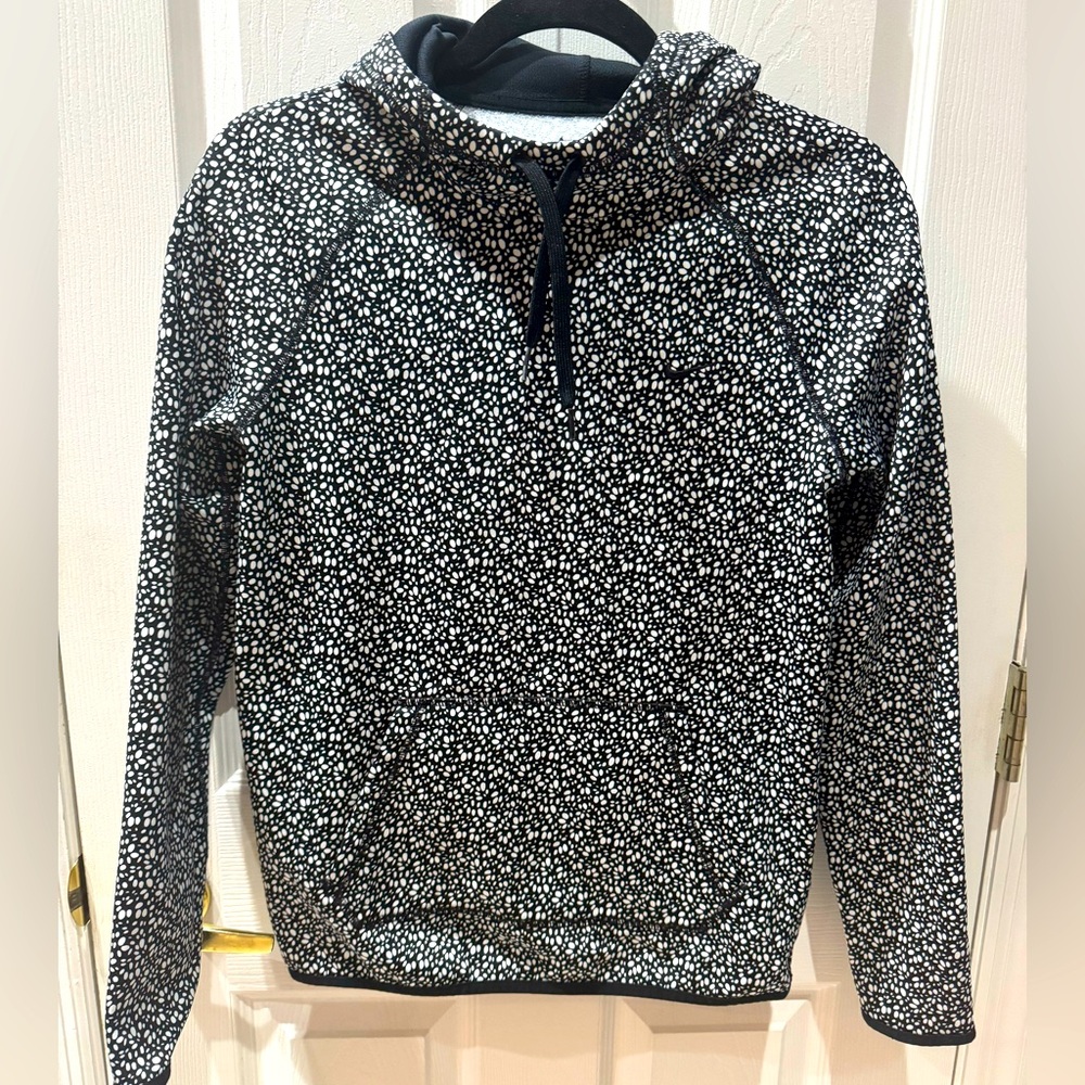 Nike Therma Fit pullover hoodie size XS